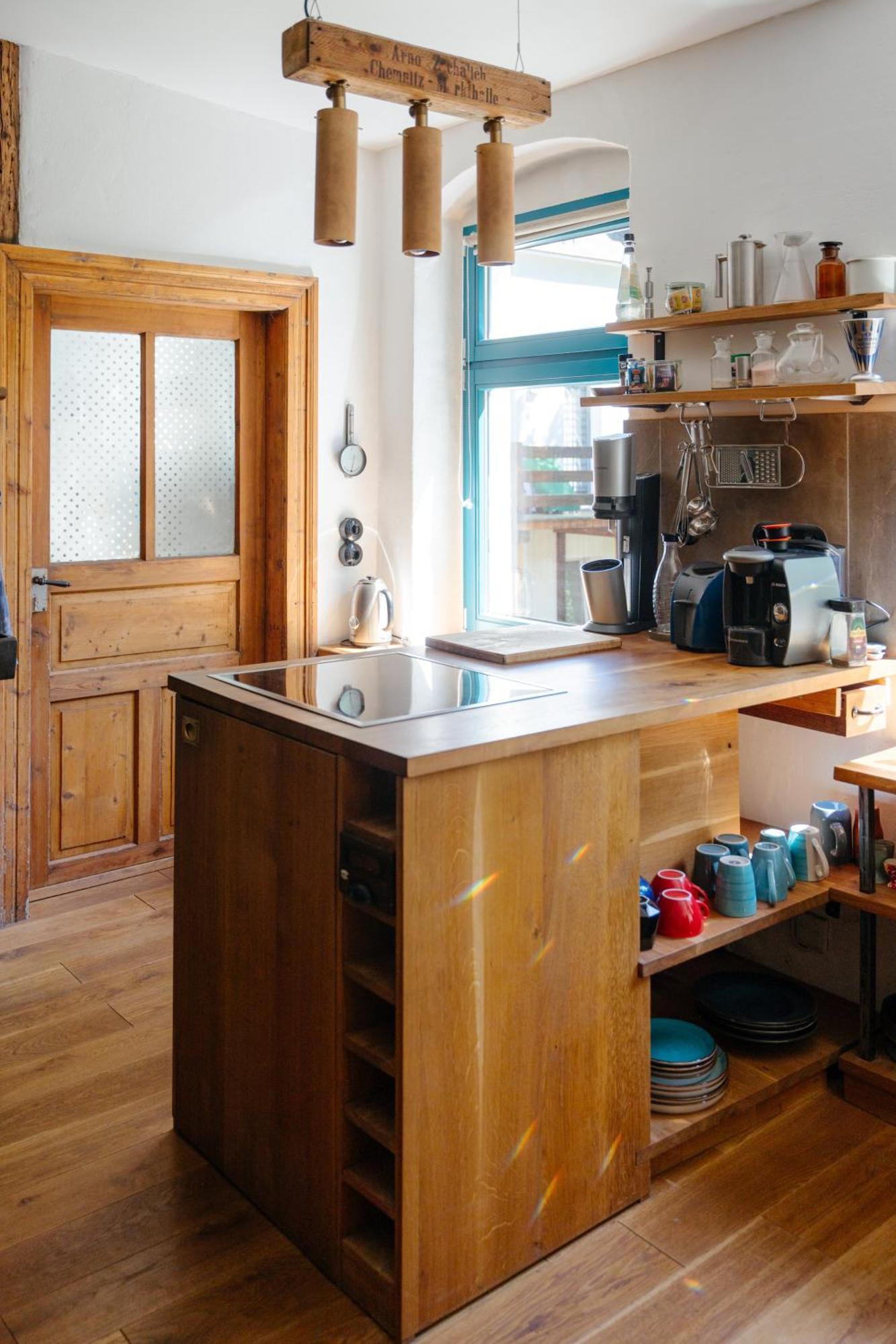 The Upholstery Tinyhouse Deluxe Eco Chalet Kreativ Citynah เคมนิตซ์ ภายนอก รูปภาพ